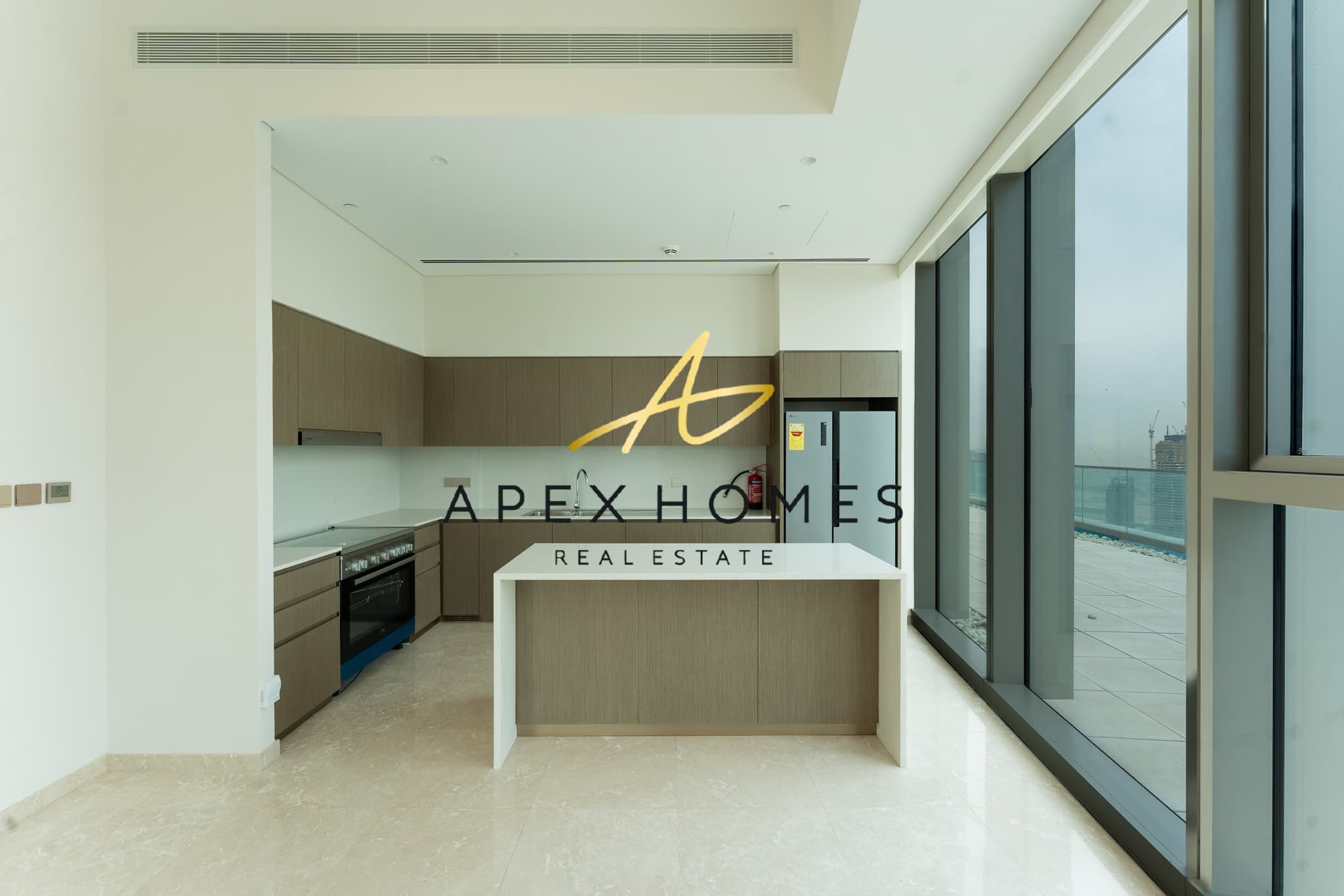 Penthouse | Luxury | Sea View | Vacant