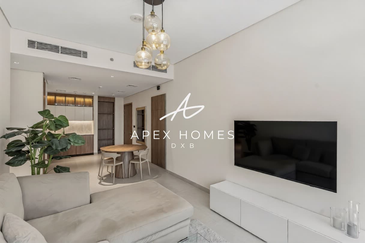 Tenanted | Good ROI | Pool View | Corner Unit